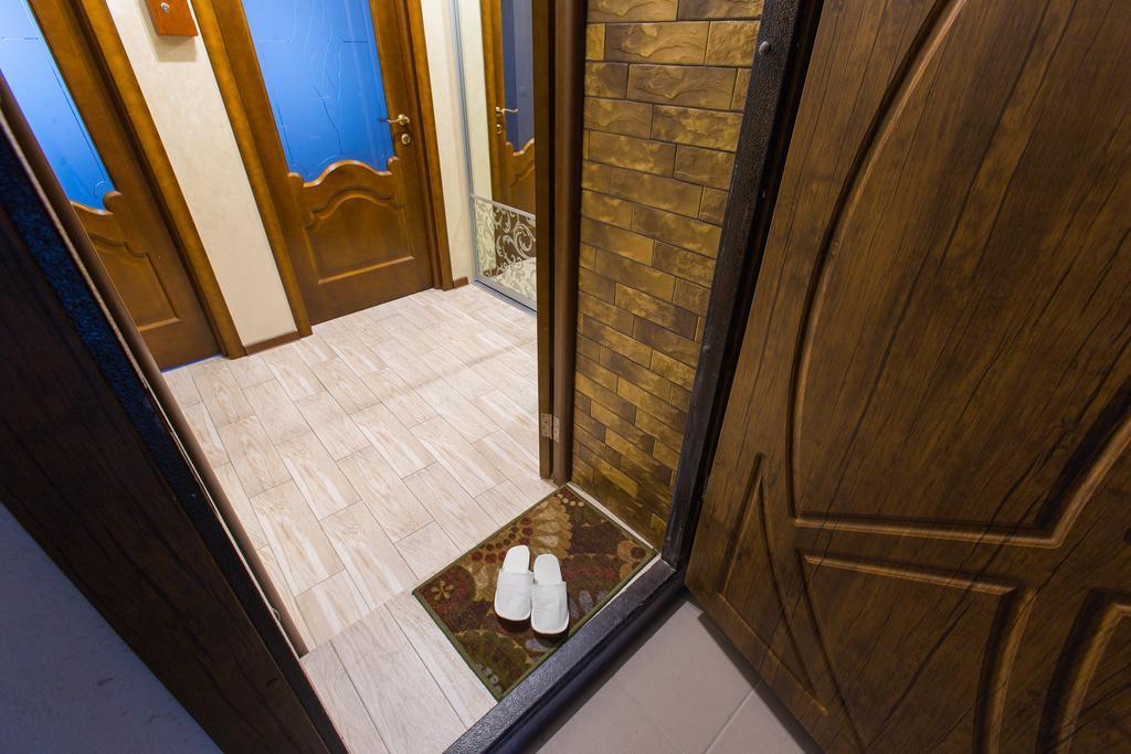 Modern Apartment On Akademika Sakharova 27A Ivano-Frankivszk Kültér fotó